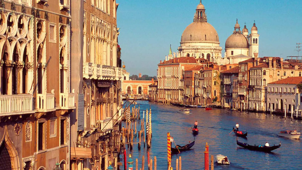 Cash on Delivery (COD) in Italy - 2026 Guide